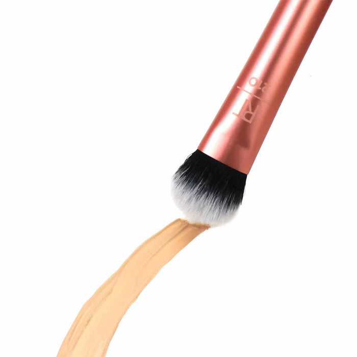 REAL TECHNIQUES EXPERT CONCEALER BRUSH